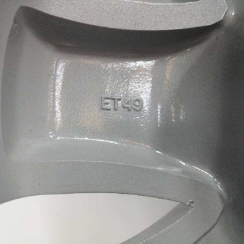 Recambio de llanta para chevrolet aveo lt referencia OEM IAM 96268556 5,5JX14 ET49 DAEWOO NUBIRA