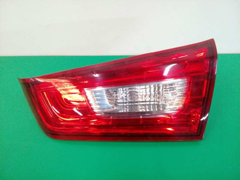 Recambio de piloto trasero derecho interior para mitsubishi asx (ga0w) motion 2wd referencia OEM IAM Recambio de piloto trasero derecho interior para mitsubishi asx (ga0w) motion 2wd referencia OEM IAM
