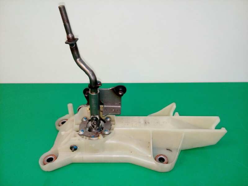 Recambio de palanca cambio para mazda cx-7 (er) 2.3 cat referencia OEM IAM EH1446100 Recambio de palanca cambio para mazda cx-7 (er) 2.3 cat referencia OEM IAM EH1446100