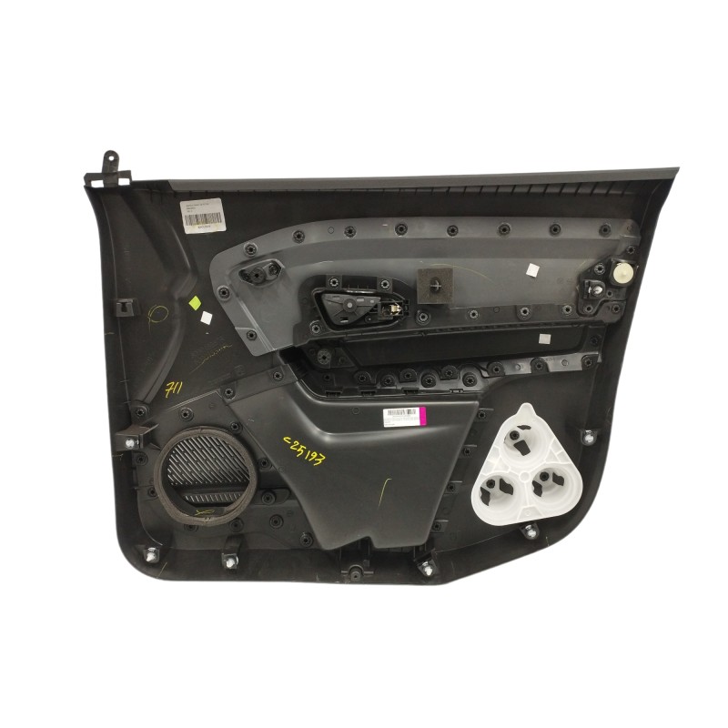 GUARNECIDO PUERTA DELANTERA IZQUIERDA