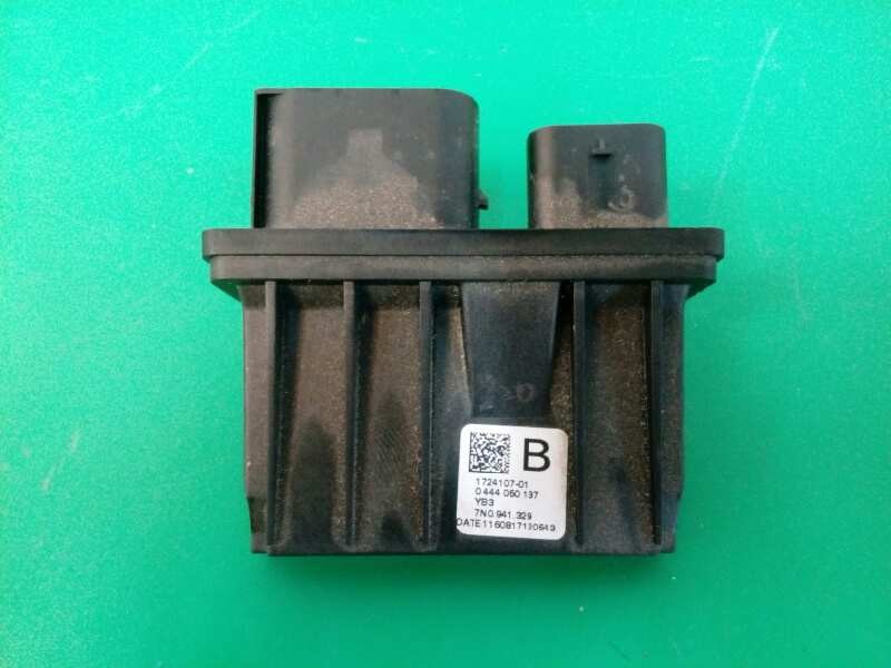 Recambio de modulo electronico para volkswagen caddy furgón/kombi kombi referencia OEM IAM 7N0941329 172410701 Recambio de modulo electronico para volkswagen caddy furgón/kombi kombi referencia OEM IAM 7N0941329 172410701