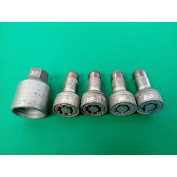 Recambio de juego tornillos de rueda para volkswagen caddy furgón/kombi kombi referencia OEM IAM  SEGURIDAD 