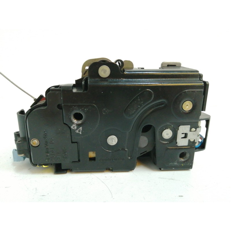 Recambio de cerradura puerta delantera derecha para skoda octavia berlina (1z3) 2.0 16v fsi referencia OEM IAM 3D1837016  