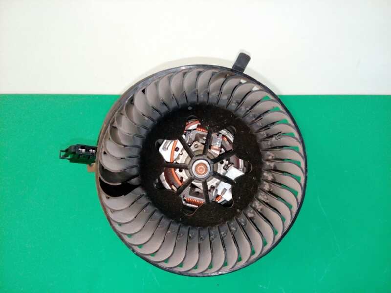 Recambio de motor calefaccion para volkswagen caddy furgón/kombi kombi referencia OEM IAM 1K1820015P F998922Q 