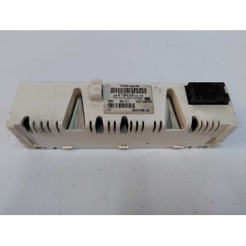 Recambio de pantalla multifuncion para citroën c4 berlina 1.4 16v referencia OEM IAM 9657882880  