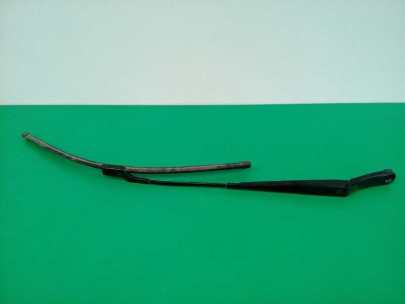 Recambio de brazo limpia delantero izquierdo para volkswagen caddy furgón/kombi kombi referencia OEM IAM 2K1955409B  