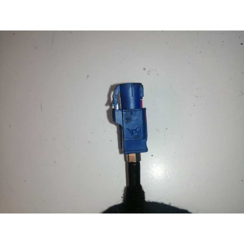 NO IDENTIFICADO CONEXION AUX USB