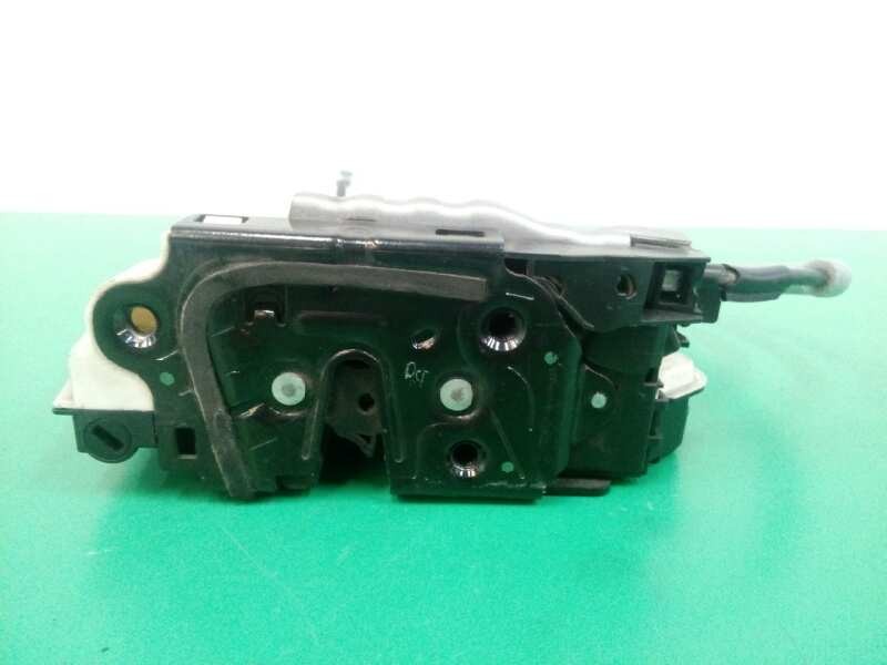 Recambio de cerradura puerta delantera derecha para skoda fabia (5j2 ) sport referencia OEM IAM 5N1837016C  