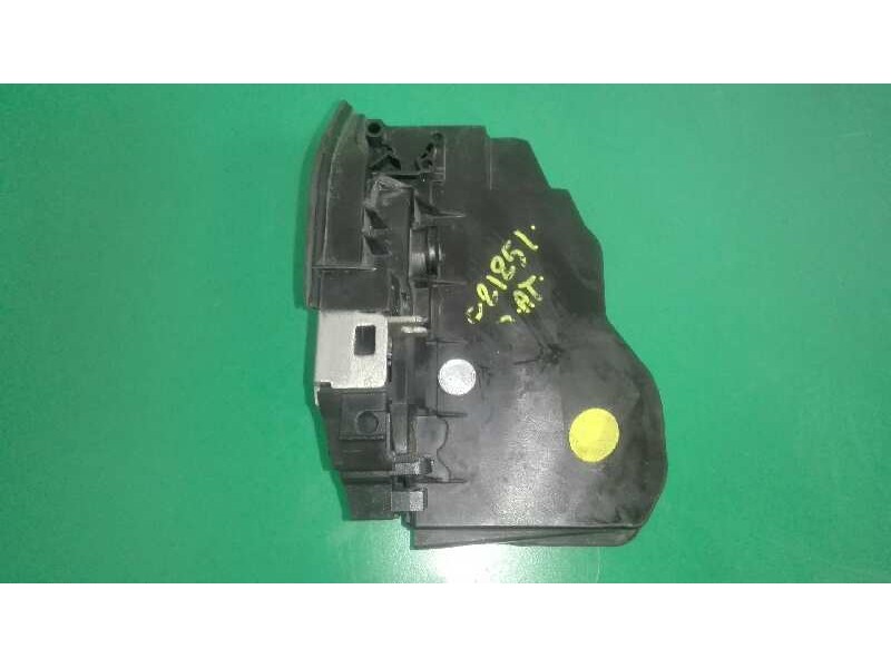 Recambio de cerradura puerta trasera derecha para bmw serie 5 berlina (e60) 530d referencia OEM IAM 7154630  