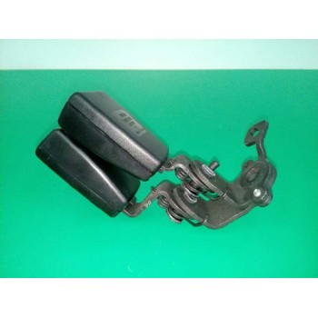 Recambio de enganche cinturon izquierdo para seat leon (5f1) 1.2 tsi referencia OEM IAM 5F0857739 TRASERO 