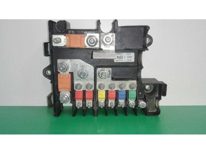Recambio de caja reles / fusibles para iveco daily ka 2.3 diesel cat referencia OEM IAM 5801585977 Recambio de caja reles / fusibles para iveco daily ka 2.3 diesel cat referencia OEM IAM 5801585977