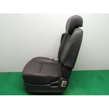 Recambio de asientos trasero izquierdo para ssangyong rodius ii 2.2 xdi referencia OEM IAM   