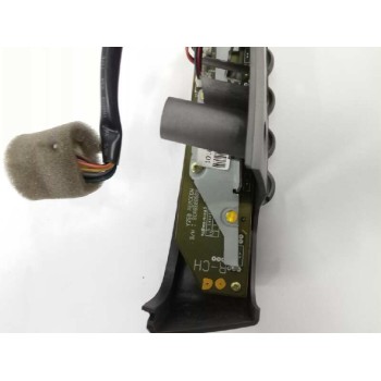 Recambio de mando volante para ssangyong rodius ii 2.0 xdi referencia OEM IAM   