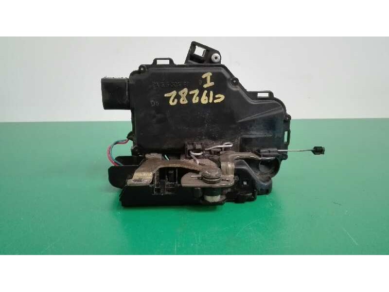 Recambio de cerradura puerta delantera izquierda para volkswagen golf iv berlina (1j1) highline referencia OEM IAM   