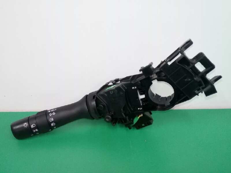 Recambio de mando luces para toyota aygo 1.0 cat referencia OEM IAM 17J085 Recambio de mando luces para toyota aygo 1.0 cat referencia OEM IAM 17J085