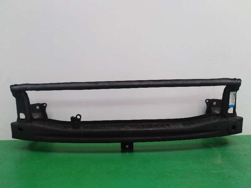 Recambio de refuerzo paragolpes delantero para volkswagen caddy furgón/kombi kombi referencia OEM IAM 2K5807623 Recambio de refuerzo paragolpes delantero para volkswagen caddy furgón/kombi kombi referencia OEM IAM 2K5807623