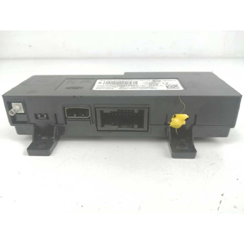 MODULO ELECTRONICO PLASTICO ENCHUFE ANTENA ROTO