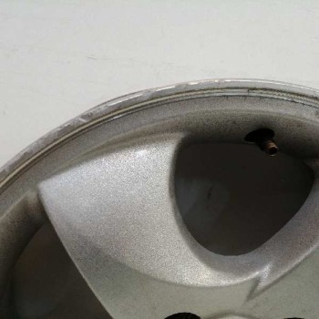 Recambio de llanta para kia carens 2.0 crdi ex monovolumen referencia OEM IAM K9965S16050 15X6JJ ET+45 