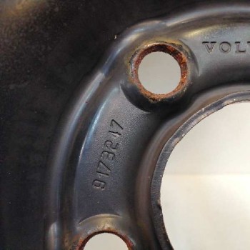 Recambio de llanta para volvo serie 850 2.5 turbodiesel referencia OEM IAM 6819704 6,5JX15X43 9173247