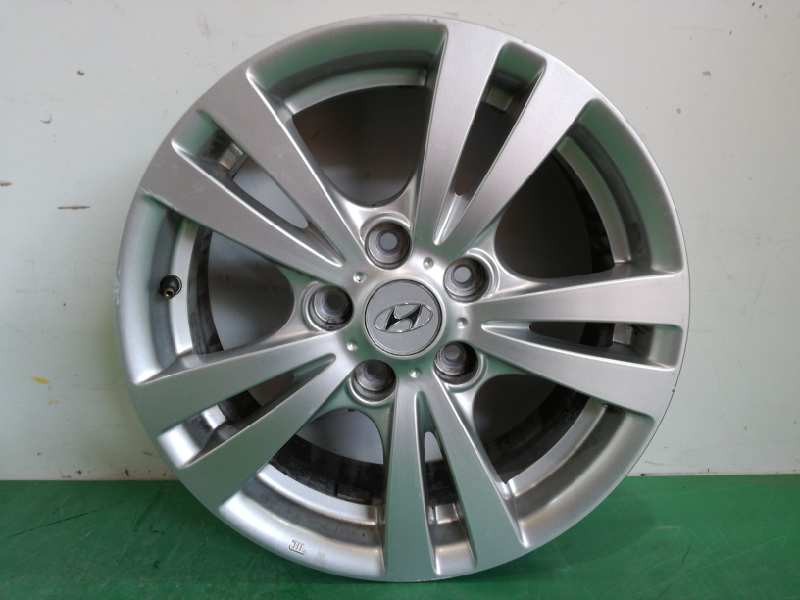 Recambio de llanta para hyundai sonata (nf) comfort referencia OEM IAM 529103K250 6,5JX16-46 52910-3K250