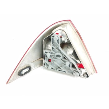 Recambio de piloto trasero derecho para mercedes-benz clase c (w203) berlina 2.2 cdi cat referencia OEM IAM   