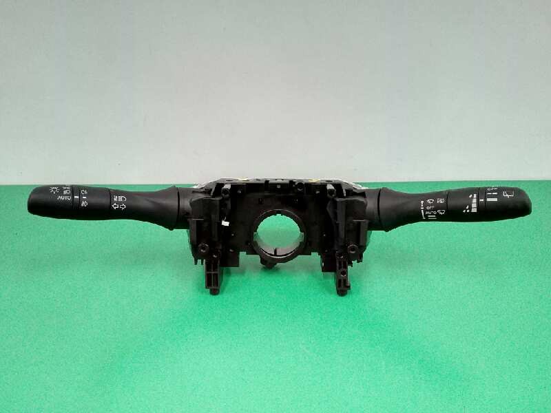 Recambio de mando multifuncion para nissan qashqai (j11) 1.5 turbodiesel cat referencia OEM IAM 17X28SD2  