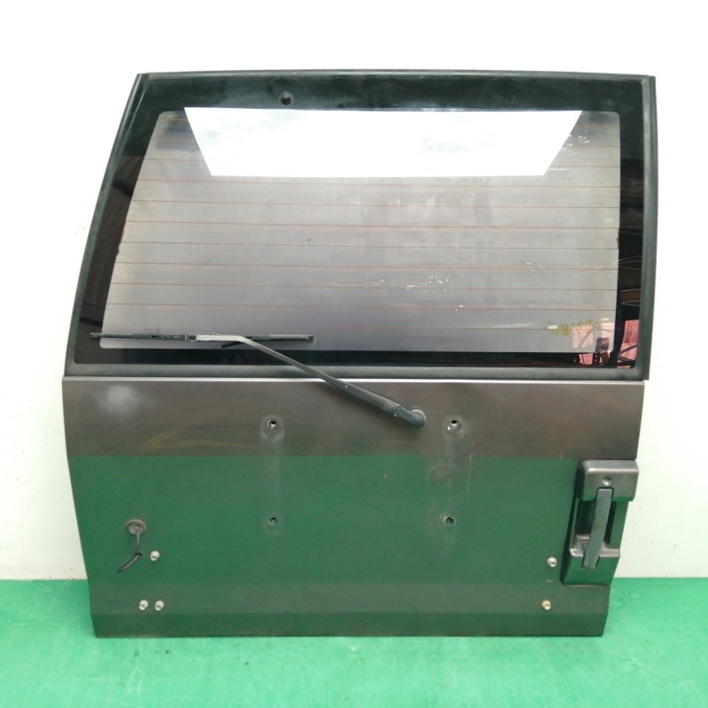 Recambio de porton trasero izquierdo para opel monterey 3.1 turbodiesel referencia OEM IAM  OBSERVAR FOTOS 