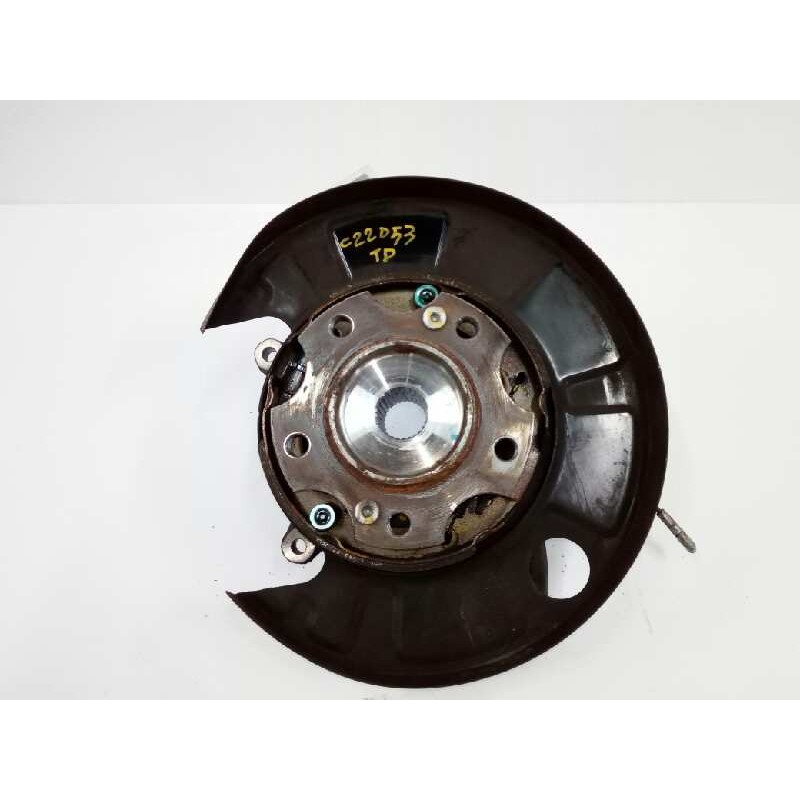 Recambio de mangueta trasera derecha para ssangyong rodius ii 2.0 xdi referencia OEM IAM   