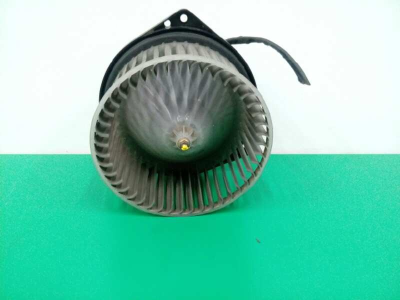 Recambio de motor calefaccion para ssangyong musso 2.9 turbodiesel cat referencia OEM IAM 40510390  