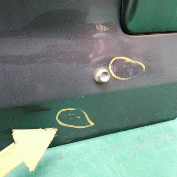 Recambio de porton trasero izquierdo para opel monterey 3.1 turbodiesel referencia OEM IAM  OBSERVAR FOTOS 