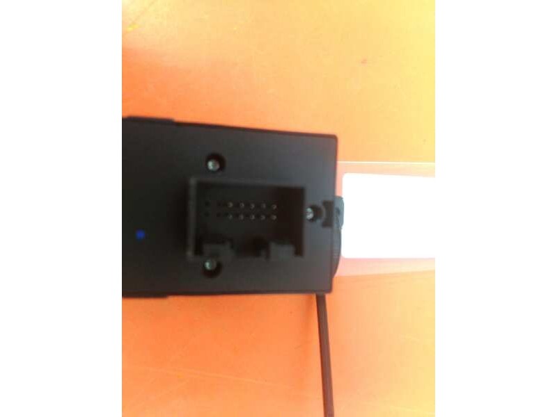 Recambio de mando elevalunas delantero izquierdo para volkswagen golf iv berlina (1j1) advance referencia OEM IAM 1J4959857B  