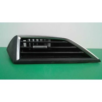 REJILLA AIREADORA 66110FL020 CENTRAL DERECHA 