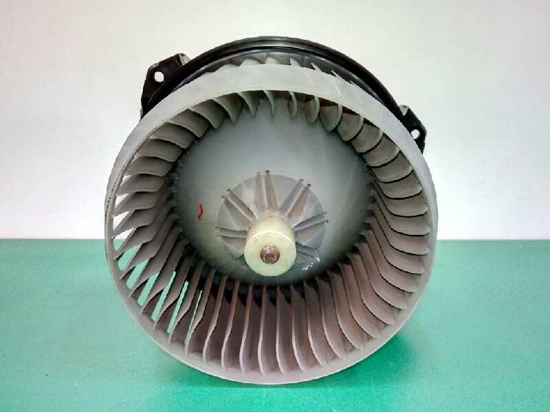 Recambio de motor calefaccion para toyota yaris 1.4 turbodiesel cat referencia OEM IAM AV2727000311 Recambio de motor calefaccion para toyota yaris 1.4 turbodiesel cat referencia OEM IAM AV2727000311