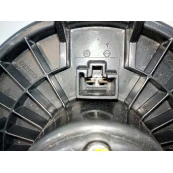 Recambio de motor calefaccion para toyota yaris 1.4 turbodiesel cat referencia OEM IAM AV2727000311  