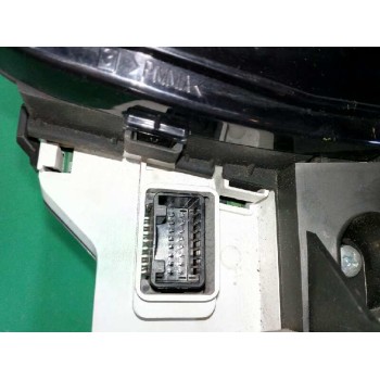 Recambio de cuadro instrumentos para toyota yaris 1.4 turbodiesel cat referencia OEM IAM 838000DJ90 MB4573003702 