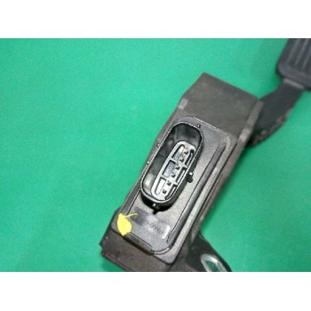 Recambio de potenciometro pedal para toyota yaris 1.4 turbodiesel cat referencia OEM IAM 781100D011  