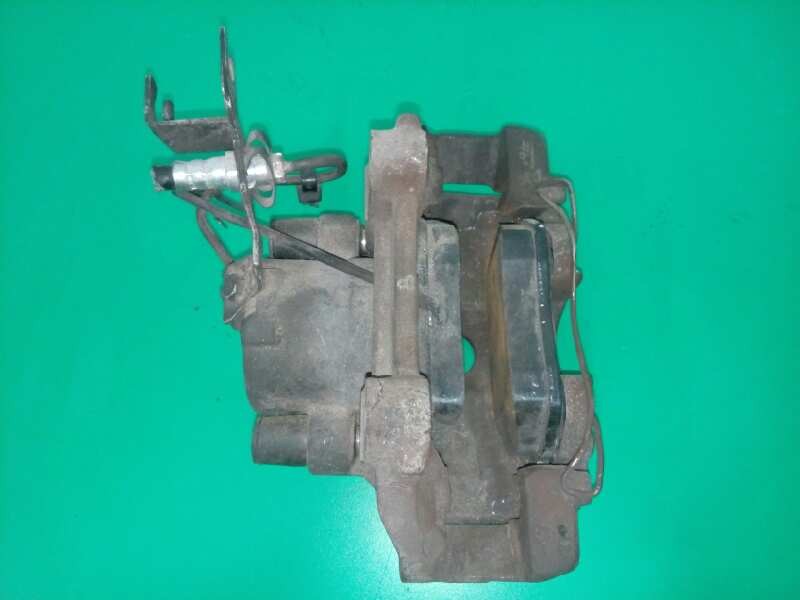 Recambio de pinza freno delantera izquierda para audi a6 berlina (4b2) 2.5 tdi referencia OEM IAM   