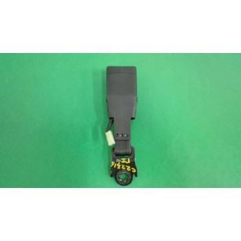 Recambio de enganche cinturon izquierdo para subaru xv (g5) 2.0 cat referencia OEM IAM G2288 TRASERO 
