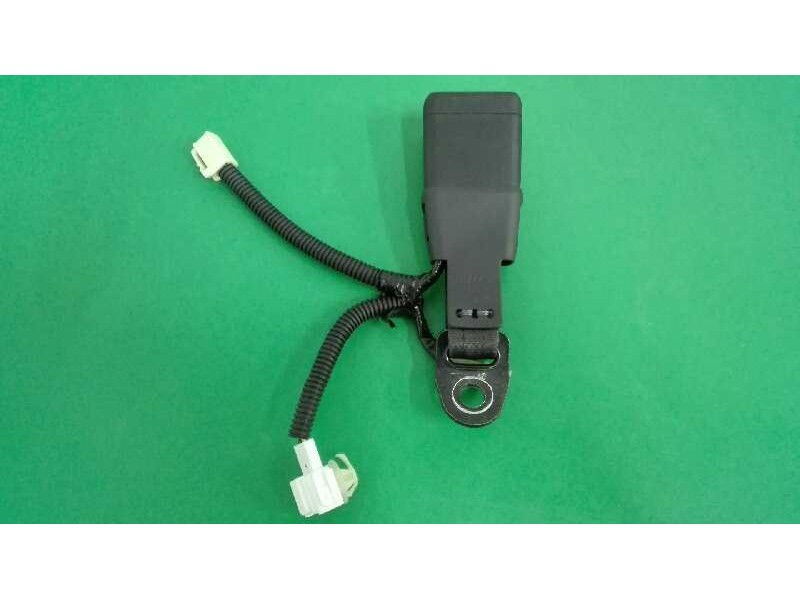 Recambio de enganche cinturon izquierdo para subaru xv (g5) 2.0 cat referencia OEM IAM G2285 TRASERO 