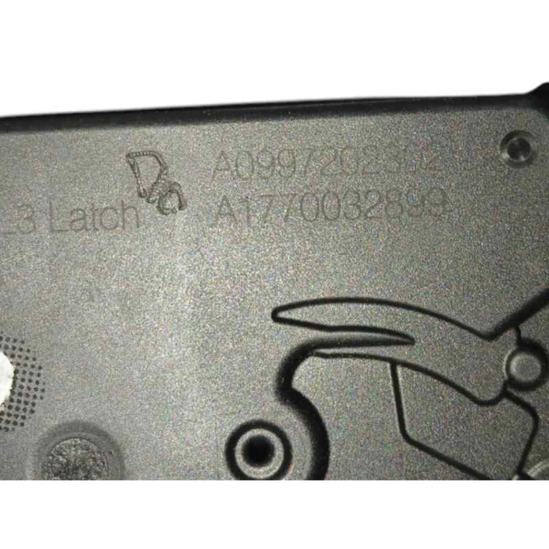 CERRADURA PUERTA DELANTERA IZQUIERDA A1770032899