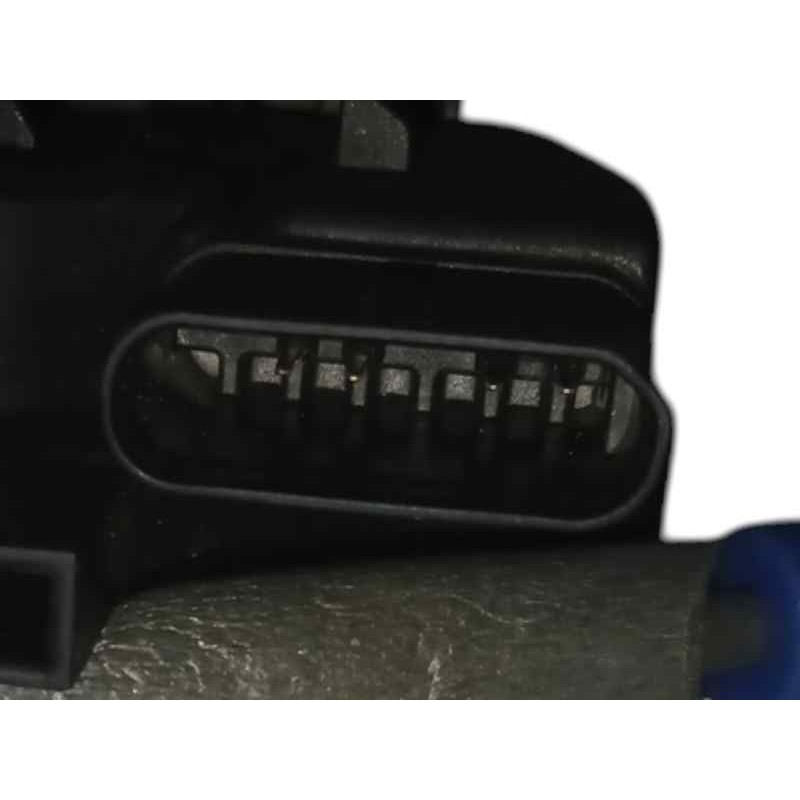 CERRADURA PUERTA DELANTERA DERECHA A1770032899