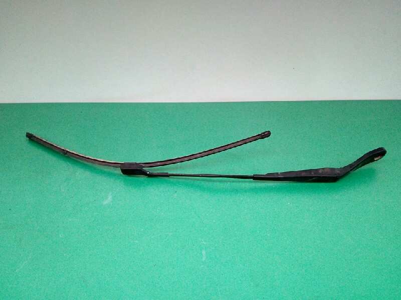 Recambio de brazo limpia delantero izquierdo para volvo s80 berlina d5 momentum referencia OEM IAM 30796035 Recambio de brazo limpia delantero izquierdo para volvo s80 berlina d5 momentum referencia OEM IAM 30796035