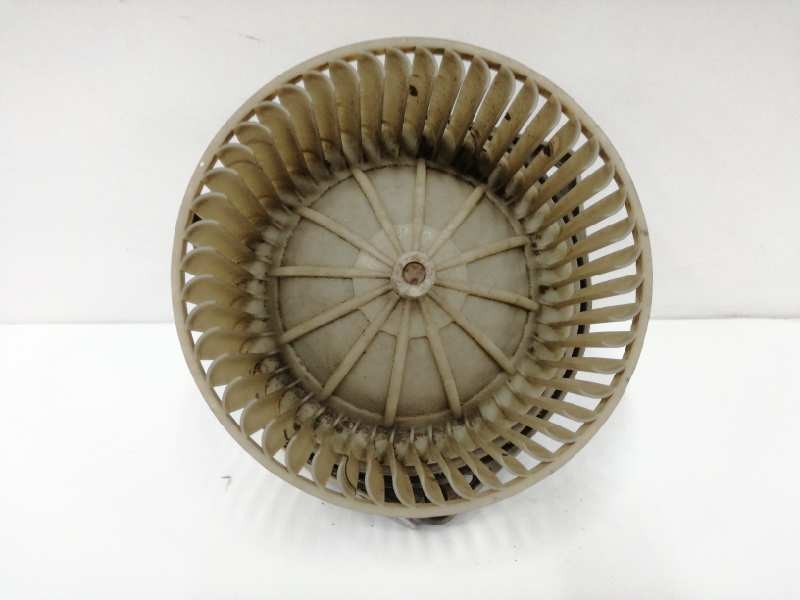 Recambio de motor calefaccion para nissan terrano/terrano.ii (r20) 2.7 turbodiesel referencia OEM IAM   