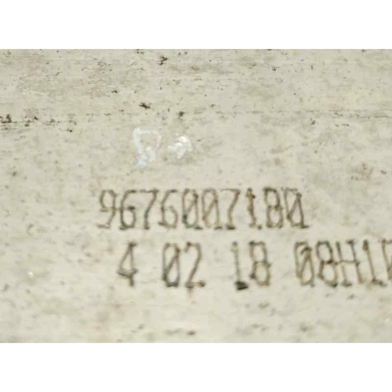 REFUERZO PARAGOLPES TRASERO