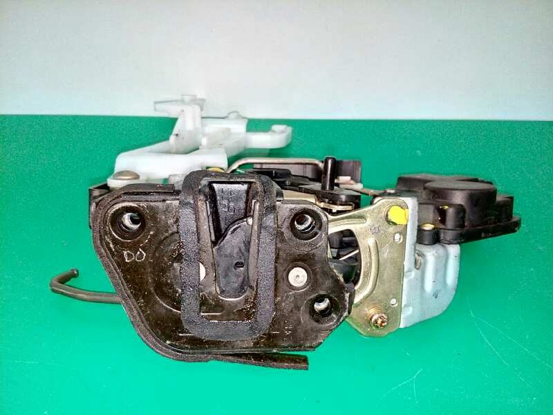 Recambio de cerradura puerta trasera derecha para hyundai santa fe (sm) 2.0 crdi vgt comfort referencia OEM IAM   