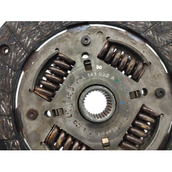 Recambio de kit embrague para audi a1 (8x) 1.6 tdi referencia OEM IAM 03L141025Q 03L141032A 