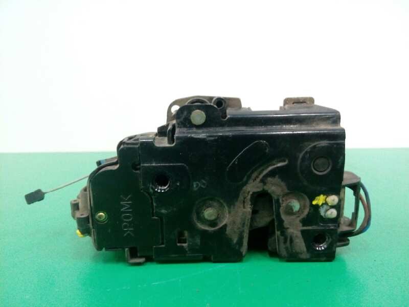 Recambio de cerradura puerta delantera derecha para skoda octavia combi (1u5) 1.9 tdi glx referencia OEM IAM   