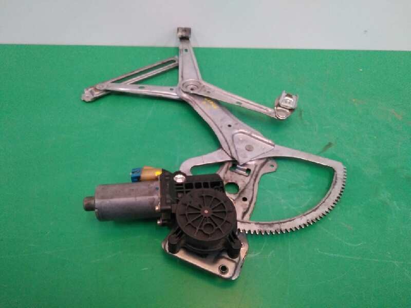 Recambio de elevalunas delantero derecho para mercedes-benz clase m (w163) 270 cdi (163.113) referencia OEM IAM TIJERA 6004PA103