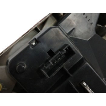 Recambio de piloto trasero izquierdo para mg serie 75 (rj) 2.0 16v cdti referencia OEM IAM   