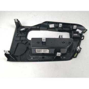 Recambio de consola central para peugeot 3008 gt line referencia OEM IAM 98294270ZD  